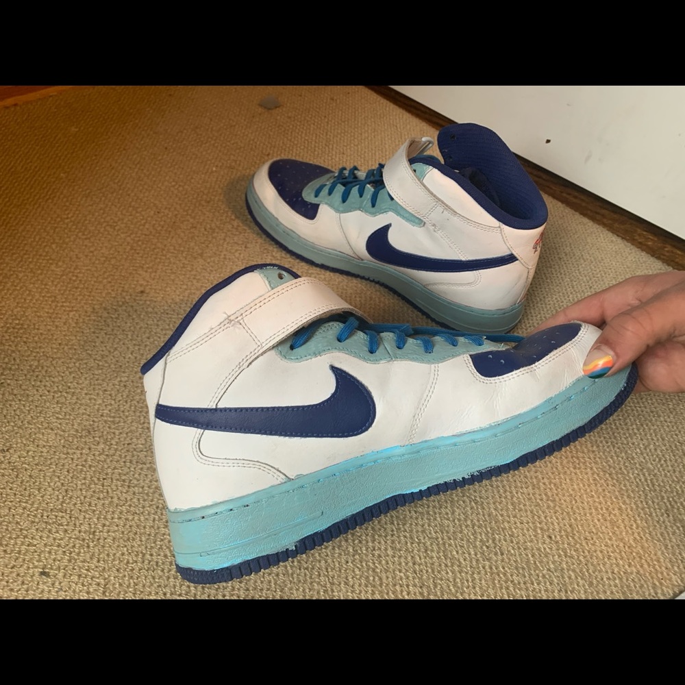 blue/white/red air force highs!